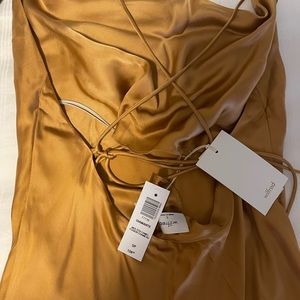 Wilfred, Dress, Colour: Camel, Fitted yet loose falling style.